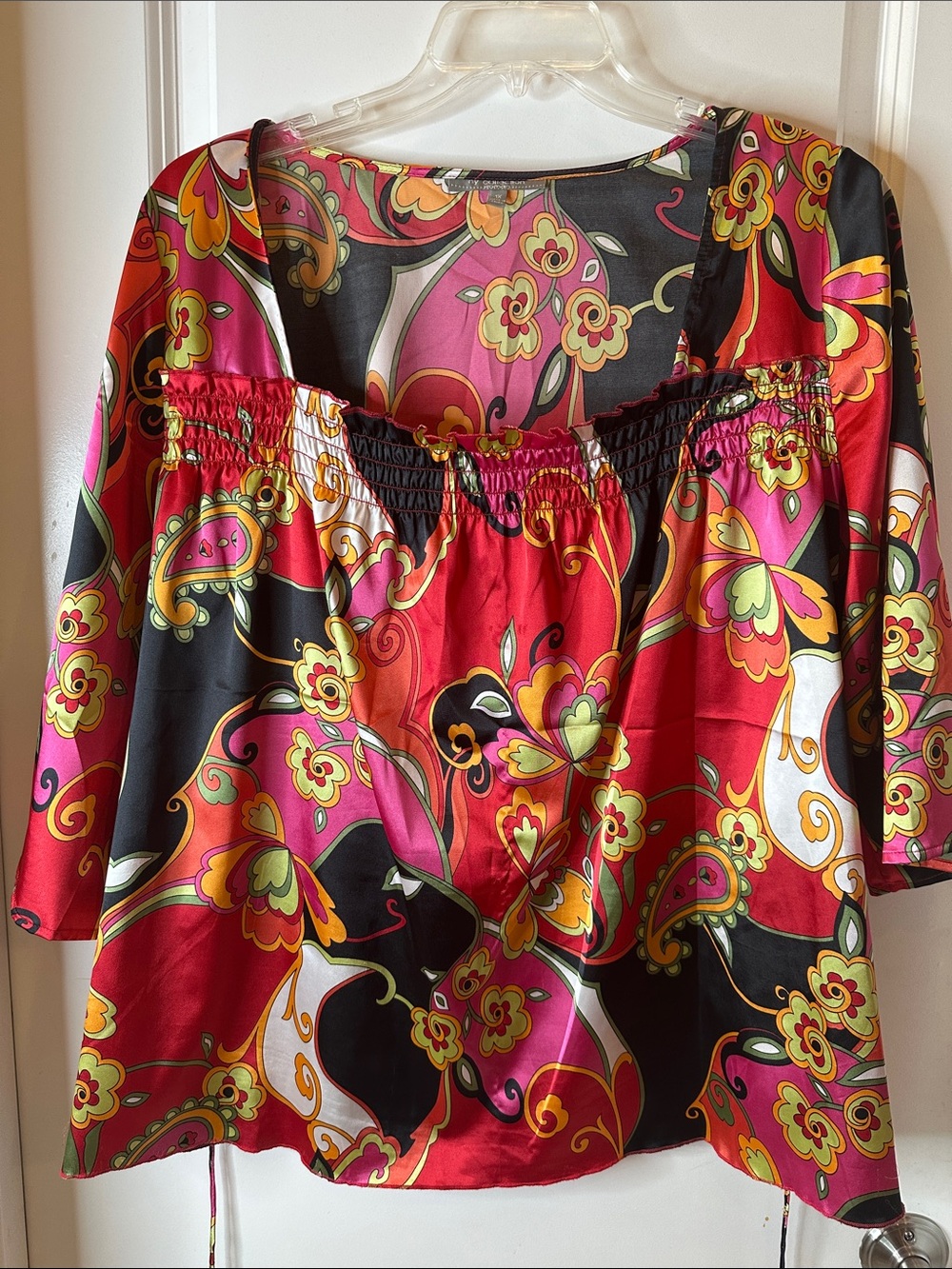 NY Collection Red Pink Paisley Satin Tunic with Smocked Neck